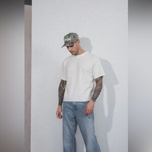 ELWOOD OVERSIZED CROP CORE TEE